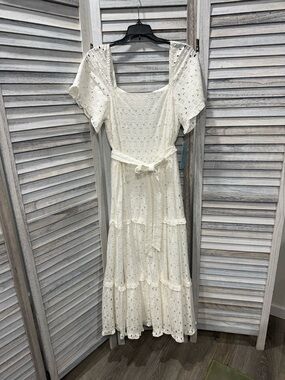 ANTONIO MELANI Cream Eyelet Maxi Dress with Tie Belt